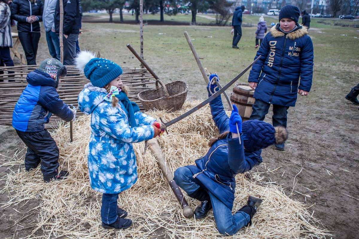 Главной целью организаторов является привлечение детей к украинским традициям