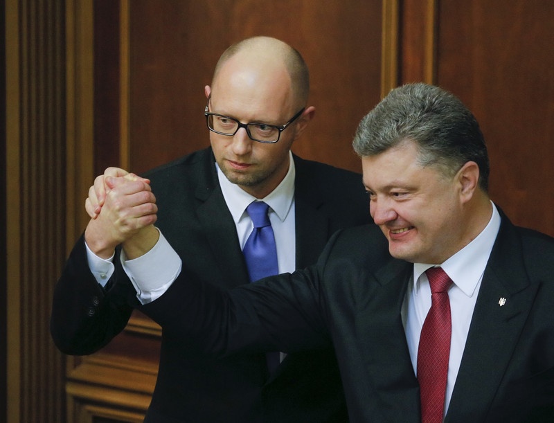 Президент Украины Петр Порошенко и премьер Арсений Яценюк. Фото: ЕРА