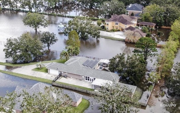 У Новому Орлеані ввели комендантську годину після урагану Іда