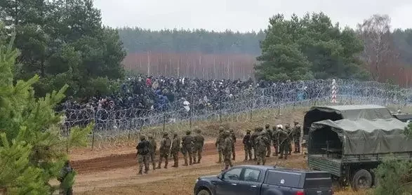 Що відбувається на білорусько-польському кордоні
