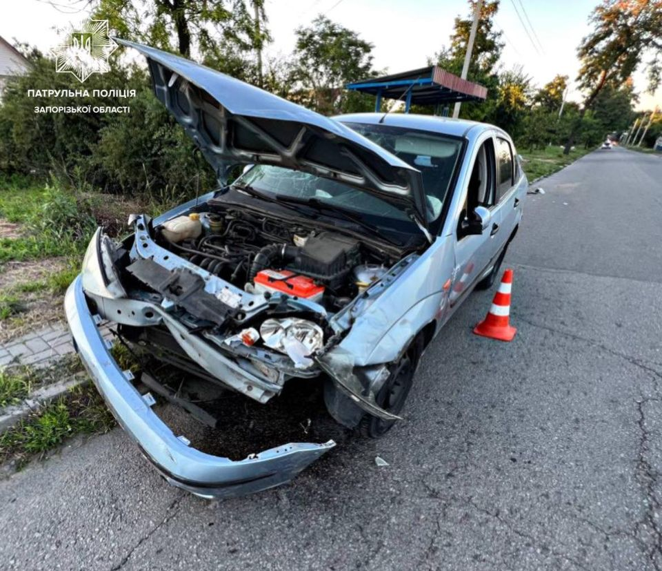 В одному із районів Запоріжжя сталася аварія: обійшлося без травмованих